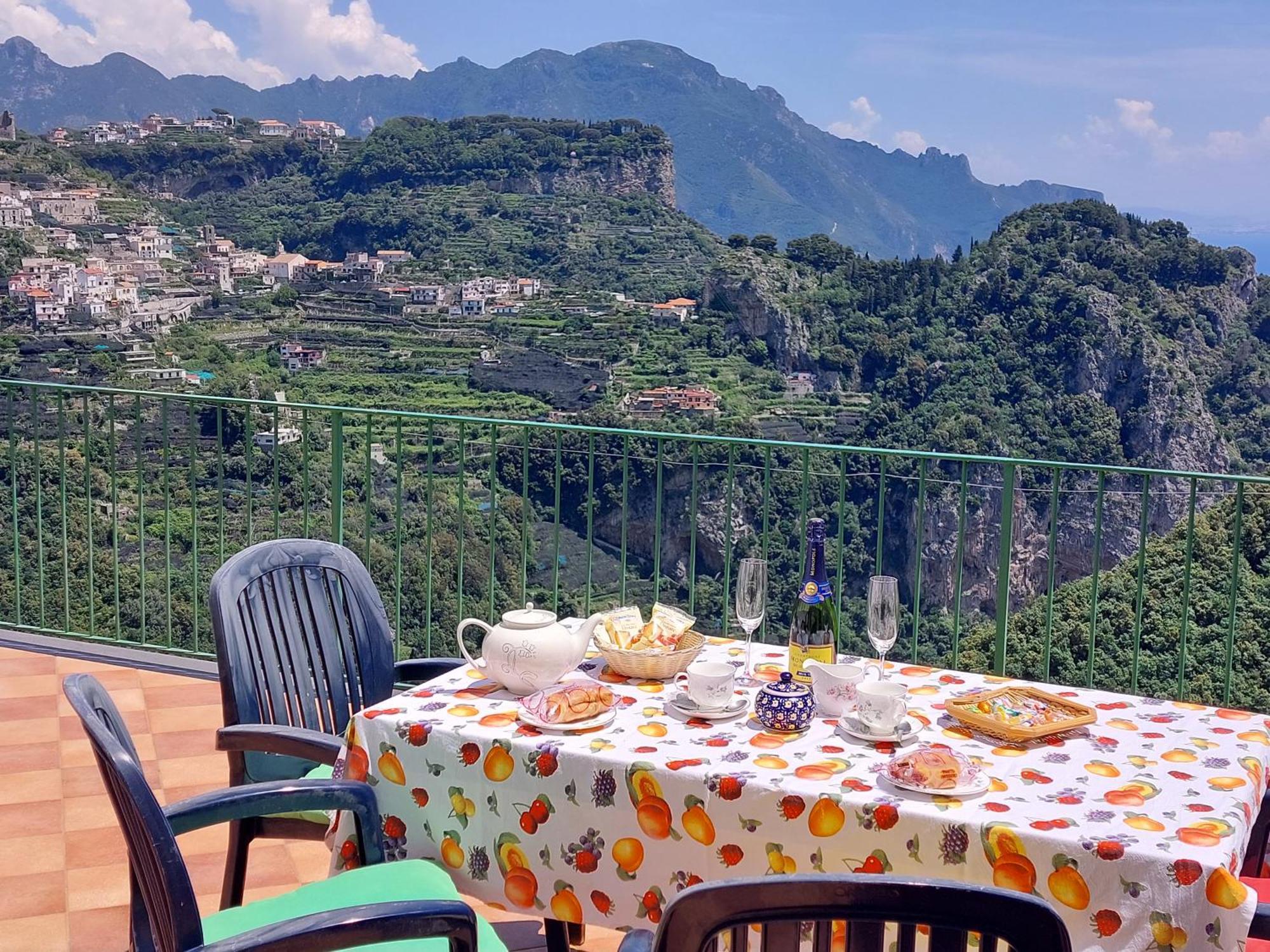 Janet House Villa Amalfi Eksteriør bilde